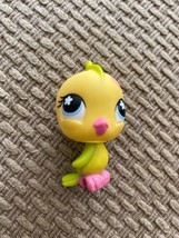 ⭐️Littlest Pet Shop Yellow Bird Canary Parakeet # 754 Blue Clover Eyes LPS - £7.63 GBP
