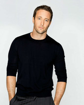 Alex O&#39;Loughlin 16X20 Photo - £16.91 GBP