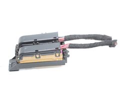 12-18 AUDI A6 C7 RIGHT PASSENGER SIDE FUSE HOLDER E4964 image 3