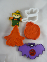 Vintage Halloween Cookie Cutters Ghost Bat Pumpkin Witch Scarcrow set of 5 - £12.50 GBP