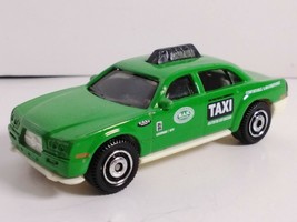 Matchbox Green Taxi Cab Die-cast Vehicle Mattel 2002 - £3.14 GBP