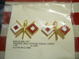 US ARMY OFFICER&#39;S SIGNAL CORPS DRESS COLLAR INSIGNIA NIP - $13.56 CAD