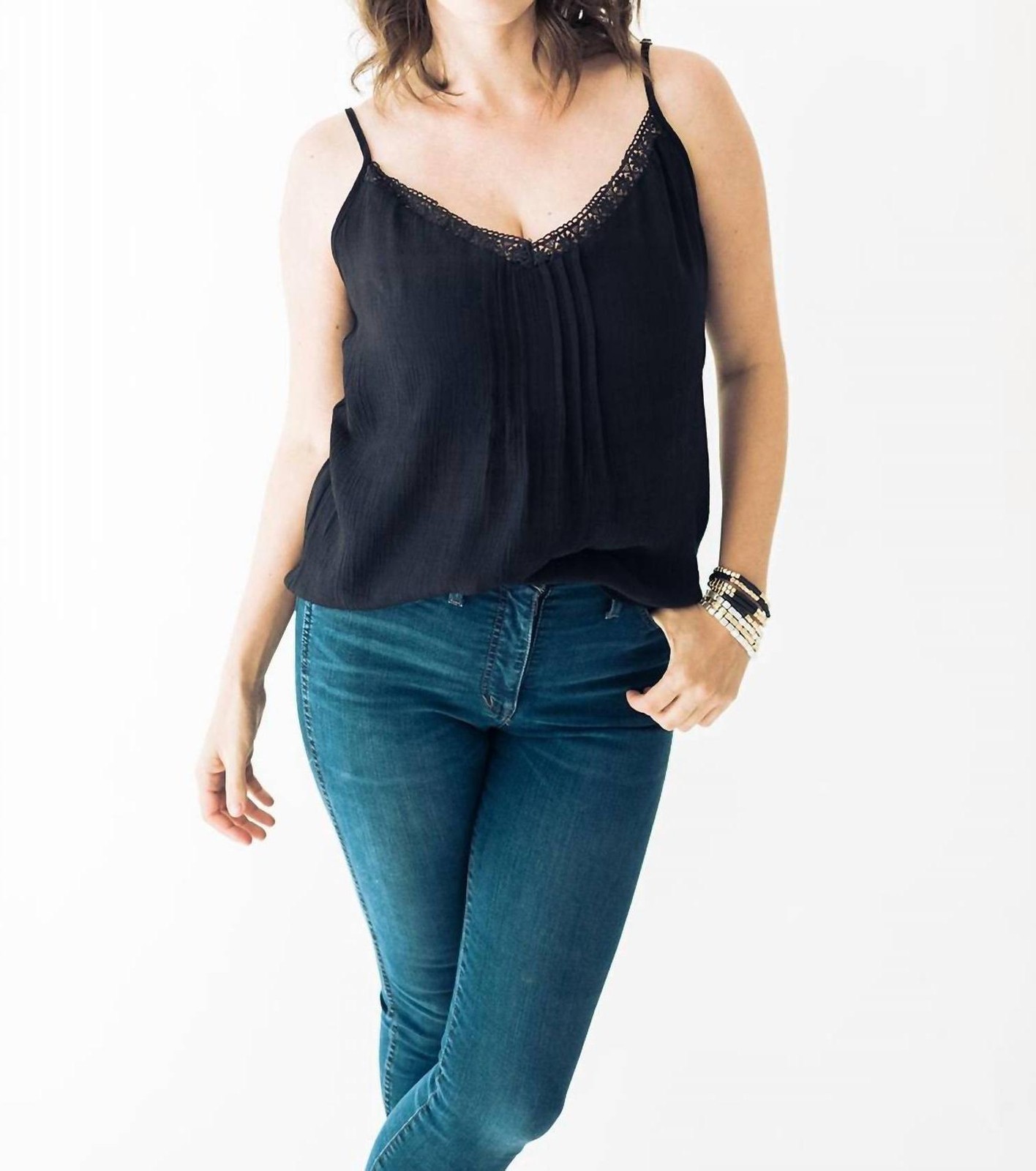 Falcon Park lulu tank top size L - $22.77