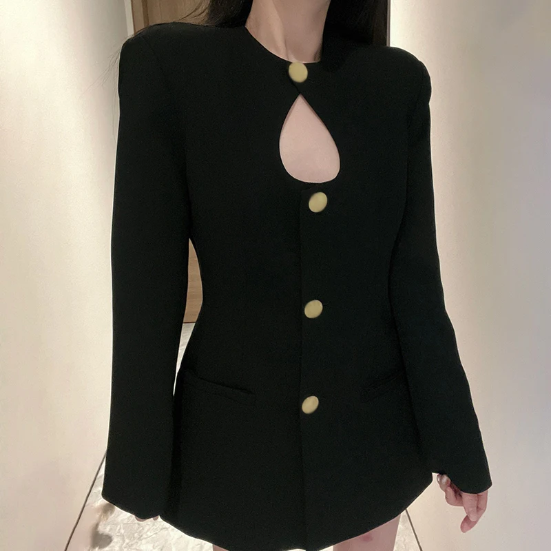 TWOTWINSTYLE Autumn  Black Blazer For Women Round Neck Long Sleeve Single Breast - £193.99 GBP