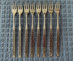 ONEIDA Ltd SPANISH COURT Set of 8 Cocktail Forks Stainless 1881 Rogers 6... - £24.39 GBP