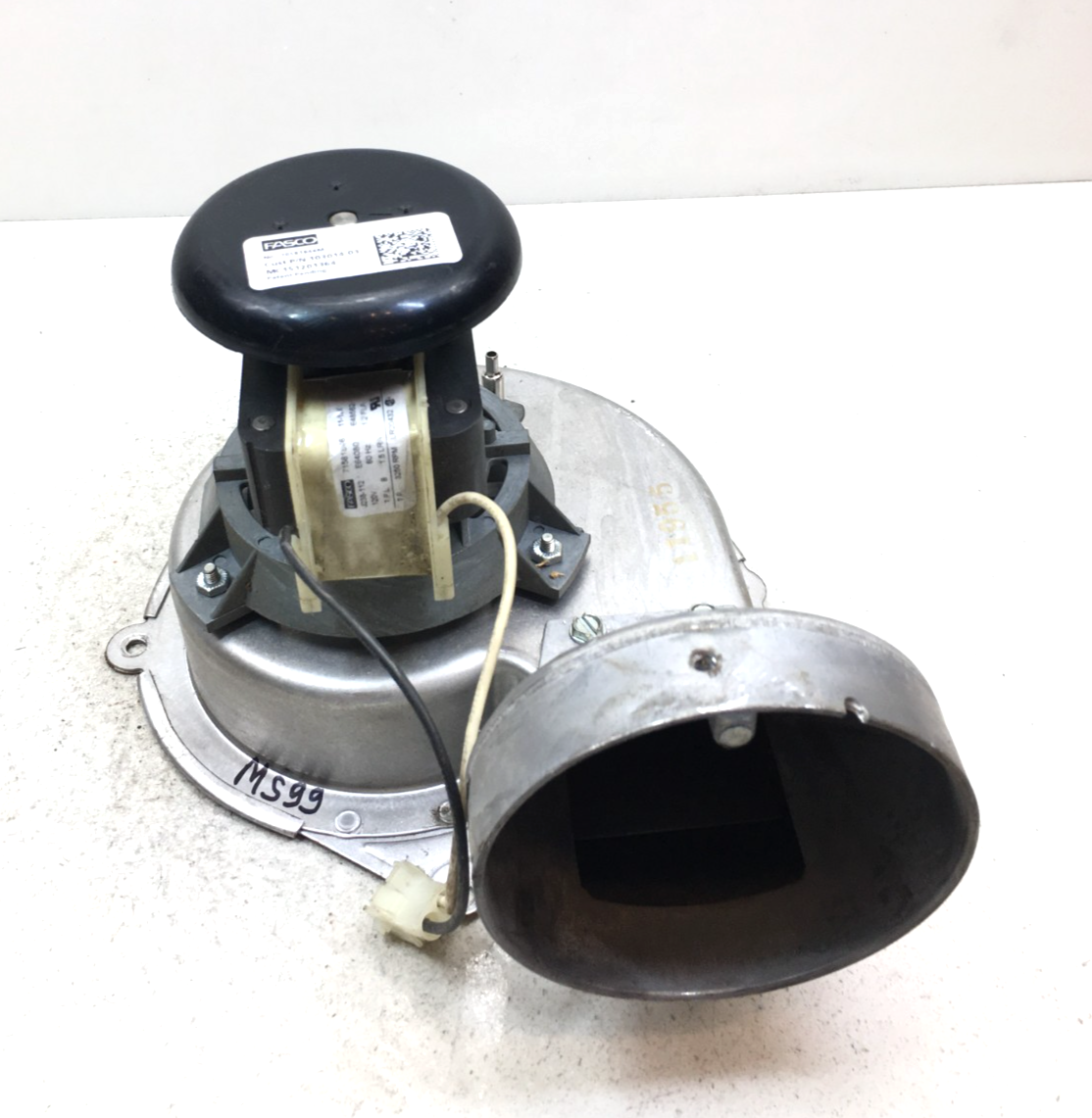 FASCO 70581846M Draft Inducer Motor J238-112 103014-03 71581846 used #MS99 - $95.00