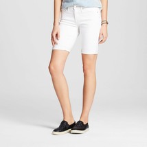 Women&#39;s Mid Rise Bermuda Shorts White Stain Resist - Mossimo Size 2 Wais... - £4.93 GBP