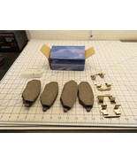 GM 42357463 Front Brake Pad Kit Set General Motors - €34,56 EUR