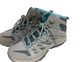 Columbia Women Crestwood Mid Waterproof Boots Light Cloud/Sea Wave BL5371 Size 9 - £37.02 GBP