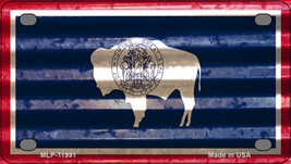 Wyoming Corrugated Flag Novelty Mini Metal License Plate Tag - £11.76 GBP