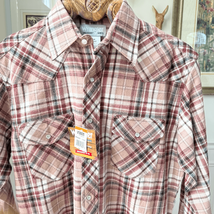NWT Wrangler Western Style Plaid Flannel Snap Front Shirt M - $429.34 MXN