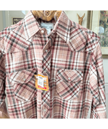 NWT Wrangler Western Style Plaid Flannel Snap Front Shirt M - $424.59 MXN
