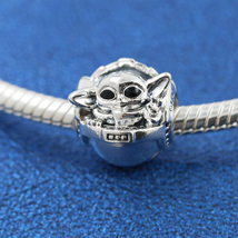 925 Sterling Silver Star Wars Grogu™ &amp; Crib Clip Charm Bead - £12.41 GBP