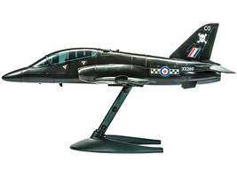 Skill 1 Model Kit BAE Hawk Painted Plastic Model Airplane Kit Airfix Qui... - £21.83 GBP