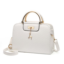 The Shelia Twill Hoop handbag - $1,491.55 MXN