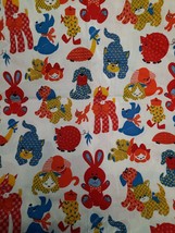 Precious Vintage 36&quot; Wide Fabric Baby Novelty Juvenile Print Calico Cat Dog Pig - £31.07 GBP