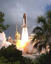 Liftoff of Space Shuttle Endeavour from Kennedy Space Center STS-57 Photo Print - £7.08 GBP