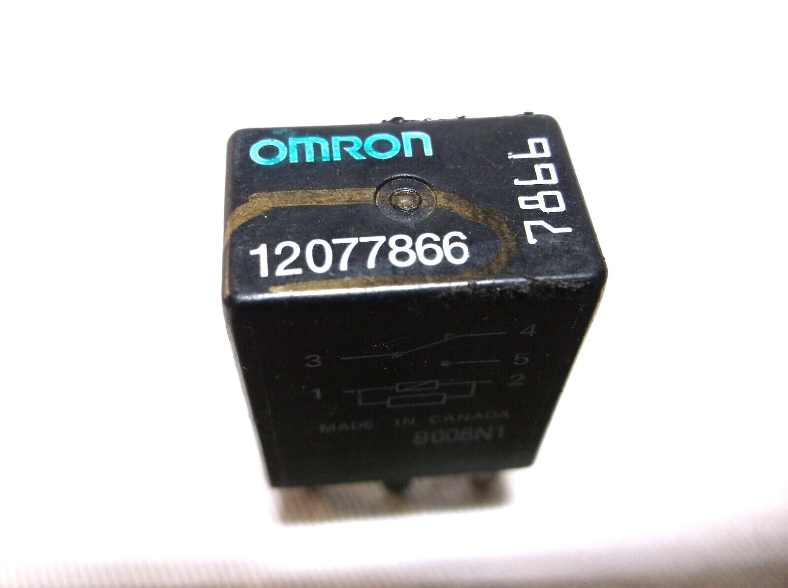 OMRON/GM/ / MULTIPURPOSE 5 PRONG RELAY - $2.00