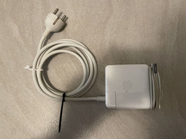 Apple 85W MagSafe 2 Power Adapter (for MacBook Pro with Retina display) MD506Z/A - $79.99