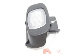 10-16 MERCEDES-BENZ E350 SEDAN Front Right Interior Dome Courtesy Light F3715 image 4