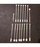 Vintage McDonald&#39;s Coffee Stirrers Lot of 20 – 70s 80s M Arch Spoons 5&quot; 6&quot; - $3,705.64 MXN