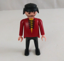 Vintage 1986 Geobra Playmobile Clothing Taylor 2.75&quot; Toy Figure - £6.82 GBP