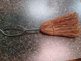 Vtg 10.5&quot; Twist Handle Whisk Broom Kitchen Rustic Decor Metal Top Wire - $24.74