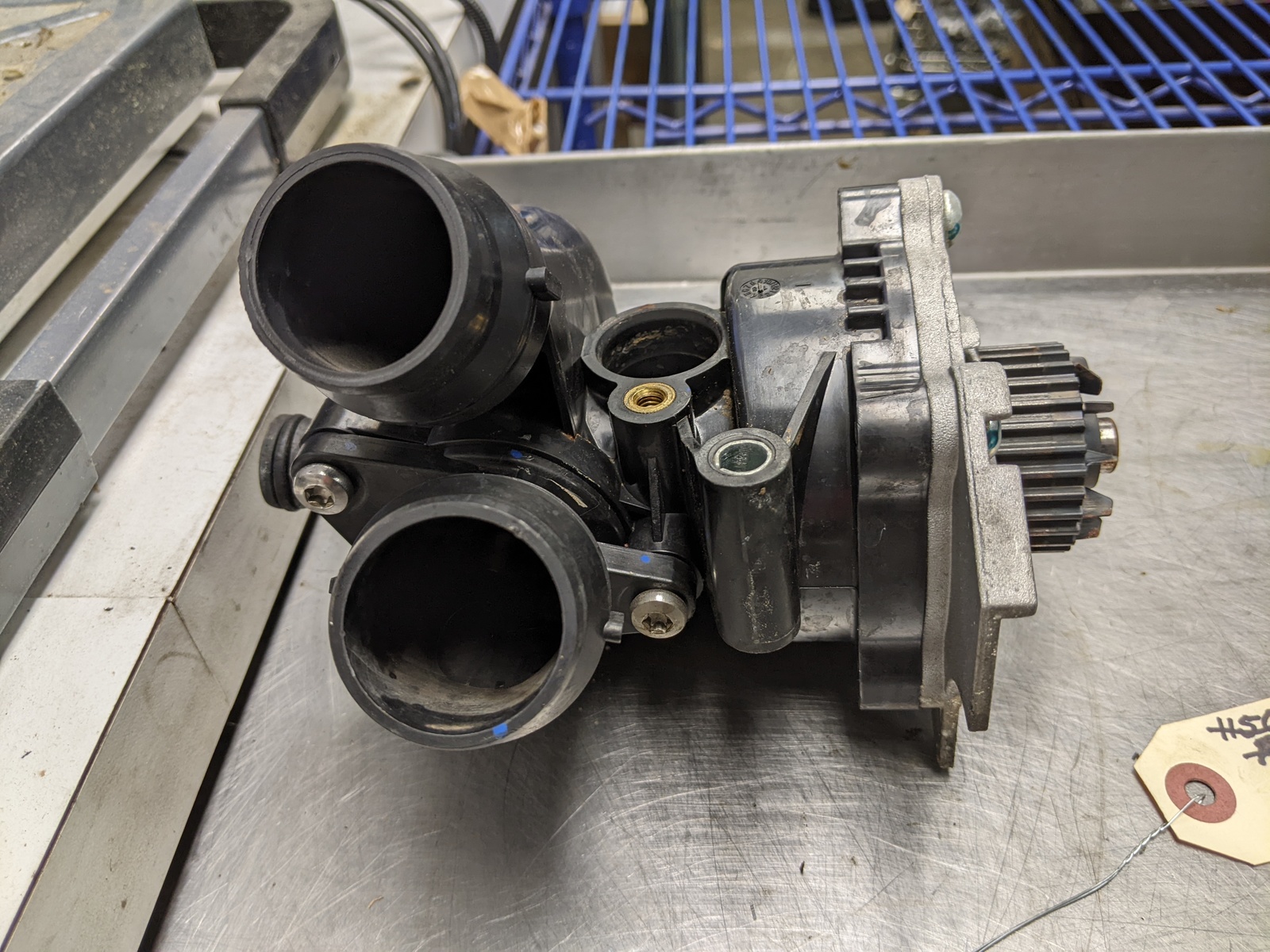 Water Coolant Pump For 08-14 Volkswagen GTI  2.0 06H121026CF - $36.33