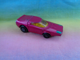 Vintage 1973 Matchbox Rolamatics Clipper No 39 Lesney England Magenta - $7.91