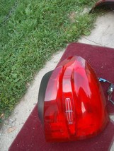 2001 2000 1999 1998 Towncar Right Tail Light Oem Used Original Lincoln Part - $188.09
