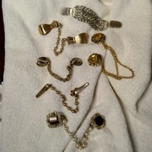 Vintage sweater clips art deco faux pearl gold tone six pieces pat #&#39;s no marks - $60.00