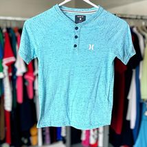 HURLEY Short Sleeve Cloud Slub V-Neck Tee Boys Size Small EUC - $19.80