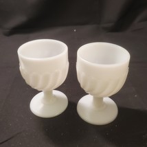 2 Vintage Milk Glass 3 1/2&quot; Sherbert Glasss Custard Cups - £8.97 GBP