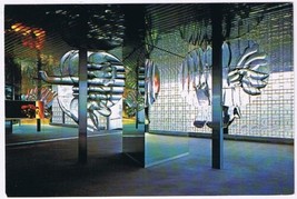 Postcard Corning Museum Of Glass Lobby New York - $2.74