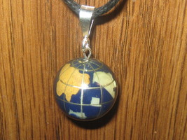 Vintage Blue 20MM 925 Sterling Silver Globe Gemstone Jasper World Charm Necklace - £12.52 GBP