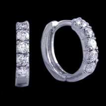 Magnifique Style 0.60CT Rond Imitation Diamant Boucle 14K Plaqué or Blanc - £43.51 GBP