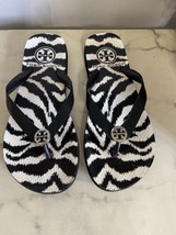 Tory Burch Chelsea Flip Flops Black White Animal Print Size 6.5 - £23.06 GBP