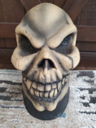 Primary image for Vintage Halloween Prop  Foam Latex  skull 8 by 5 inches spencers? Haunted house