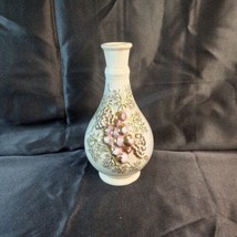 Vintage MCM Vase Pink Grape Cluster Design 9&quot; Tall Gold Accent Pearl Luster - £16.58 GBP