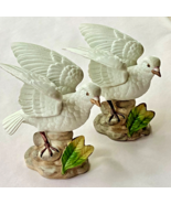 Vintage Brinn White Dove Porcelain Figurines - Set of 2 - $550.15 MXN