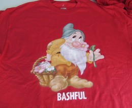 Disney Snow White &amp; The Seven Dwarfs Bashful T-Shirt Size Large  Movie Red - £10.76 GBP