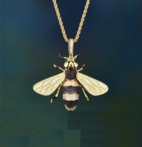 2.00Ct Redondo Imitación Diamante Negro 1&quot; Honey-Bee Colgante 14K Amarillo Oro - £118.69 GBP