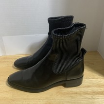 Louise Et Cie 7.5M Stretch Ankle Boots Black Leather Great Condition - $575.70 MXN