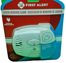 FIRST ALERT C0600 Plug-In Carbon Monoxide Detector - $17.58
