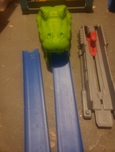 ZURU Metal Machines Croc Attack Playset - $190.06 MXN