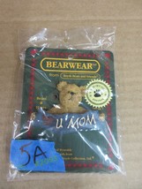 Boyds Bears Munchkin&#39;s Love You Mom 85211 Bearwear Bear Wearable Pin  Box 5A* - £9.52 GBP