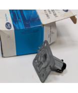 NOS 1984-91 LINCOLN MARK VII SUN VISOR ARM RETAINER BRACKET E4LY-6304186-B - €25,48 EUR