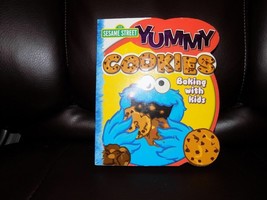 Sesame Street Yummy Cookies Shaped Cookbook by Publications International Ltd. S - £11.48 GBP