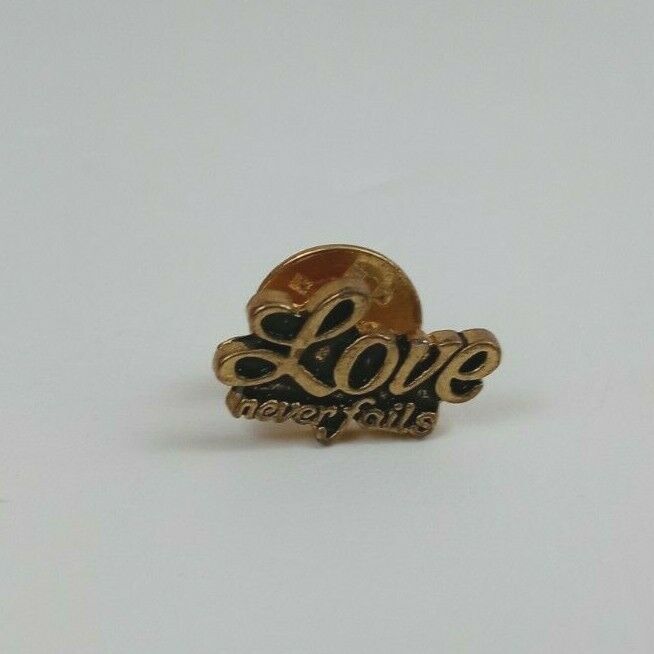 Vintage Love Never Fails Gold Enamel Lapel Pin - $5.45