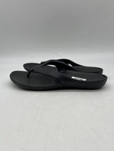 Crocs Iconic Sandals Womens Size 9 Black Rubber  Casual Slides Beach Flip Flop - £15.87 GBP